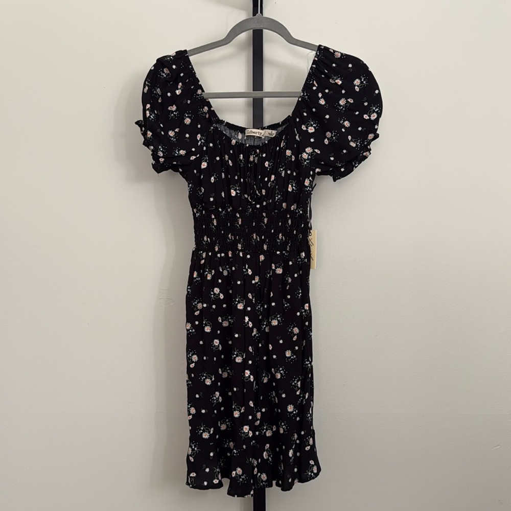 Women’s dress, Liberty Love, Size S, Color Black, white, green, NWT